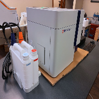 Refurbished BD FACSLyric IVD Flow Cytometer -B4-R3-V5 image 1